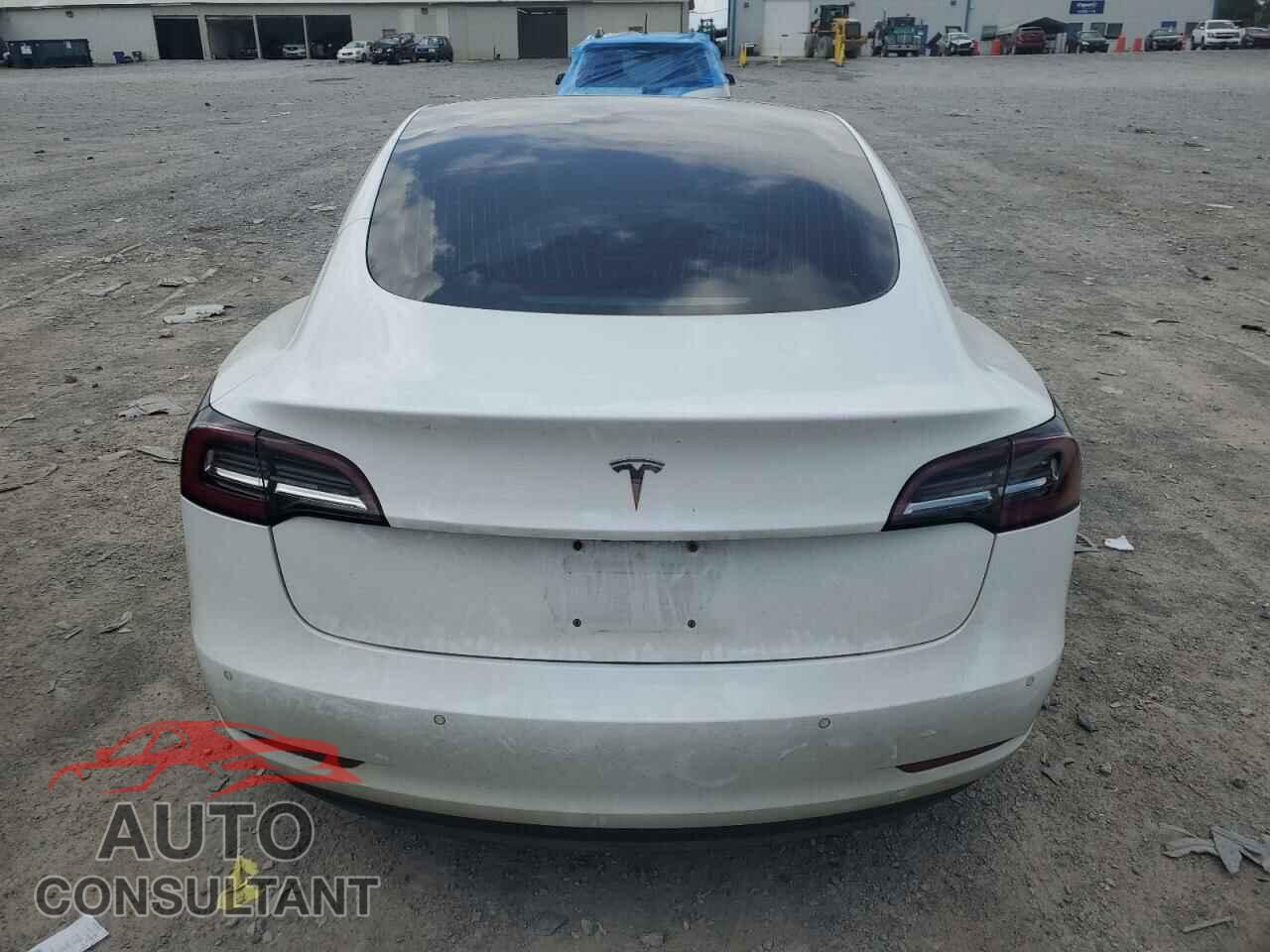 TESLA MODEL 3 2018 - 5YJ3E1EA9JF076860