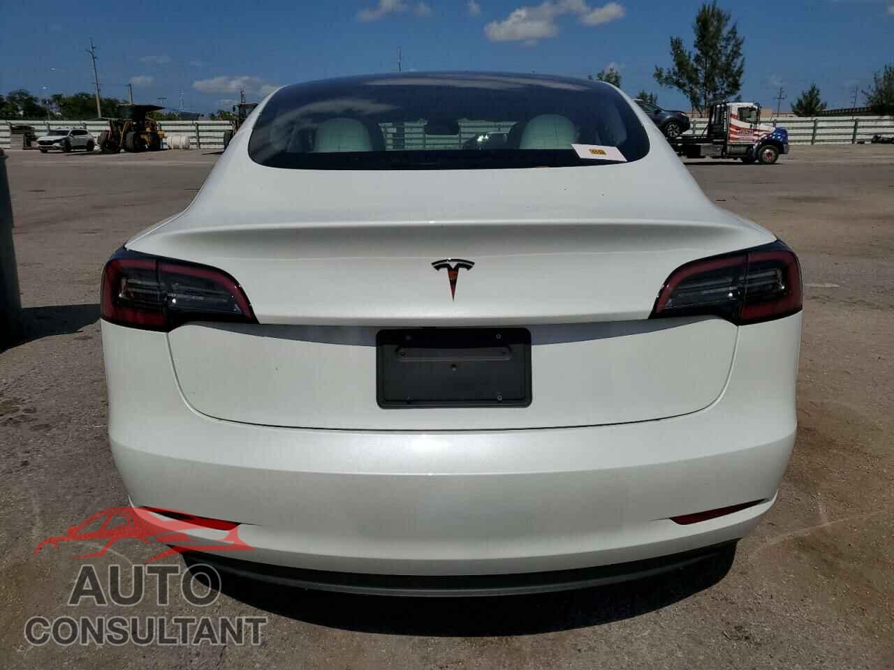 TESLA MODEL 3 2023 - 5YJ3E1EA3PF383143
