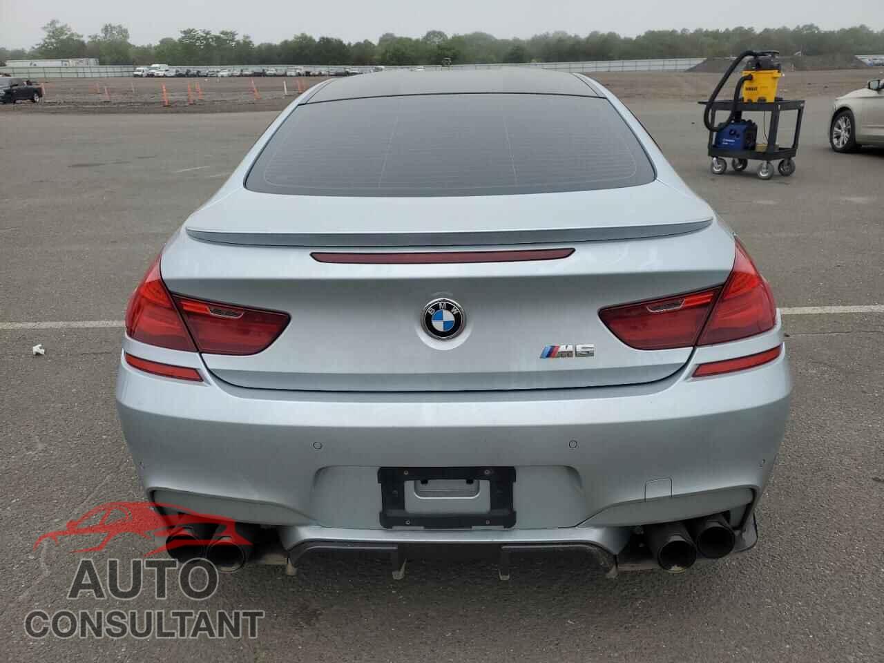 BMW M6 2013 - WBSLX9C54DC968720