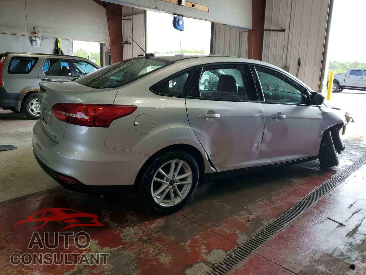 FORD FOCUS 2018 - 1FADP3F23JL214008