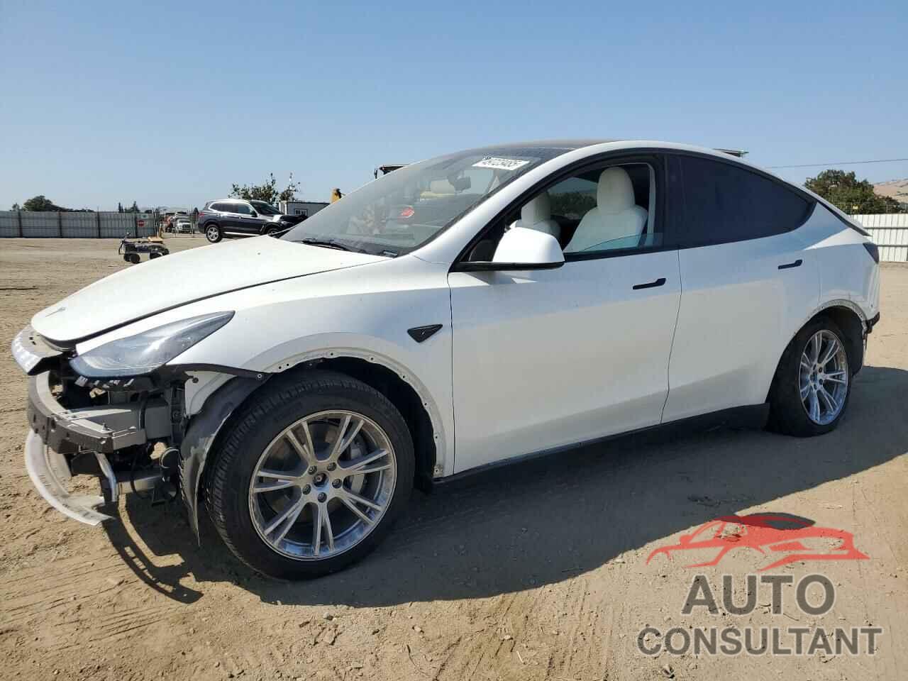 TESLA MODEL Y 2023 - 7SAYGDEE8PA168524