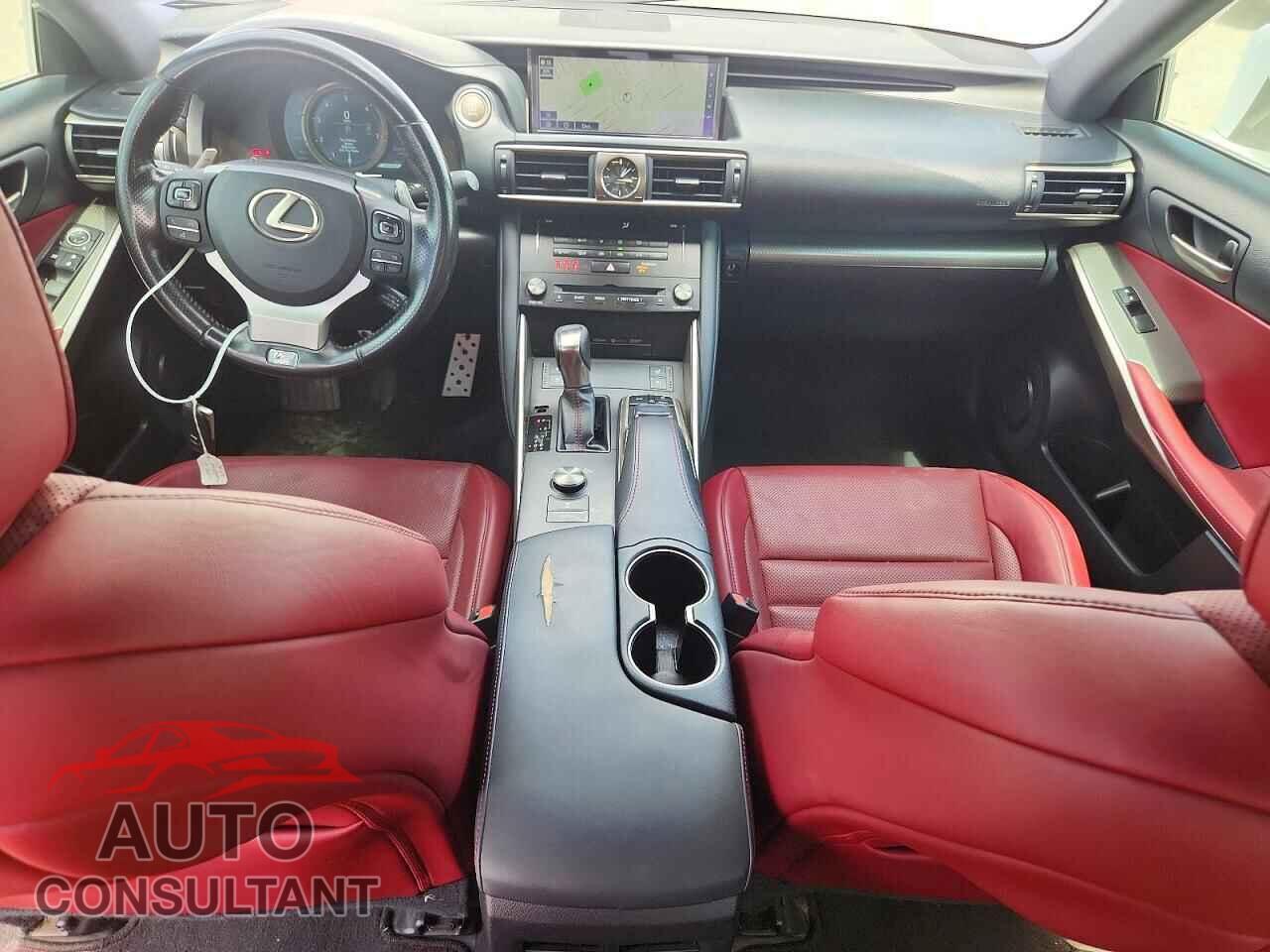 LEXUS IS 2017 - JTHCE1D22H5012955