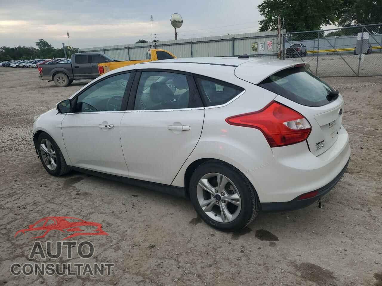 FORD FOCUS 2012 - 1FAHP3N2XCL403325