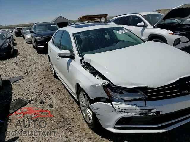 VOLKSWAGEN JETTA 2017 - 3VWL17AJ9HM308140