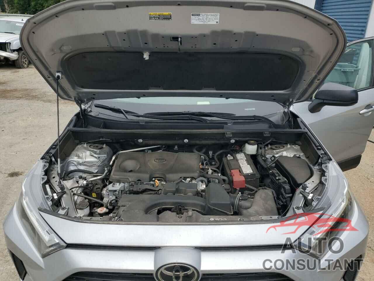 TOYOTA RAV4 2023 - 2T3H1RFV4PW277084