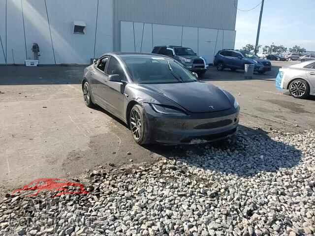 TESLA MODEL 3 2024 - 5YJ3E1EA1RF826568