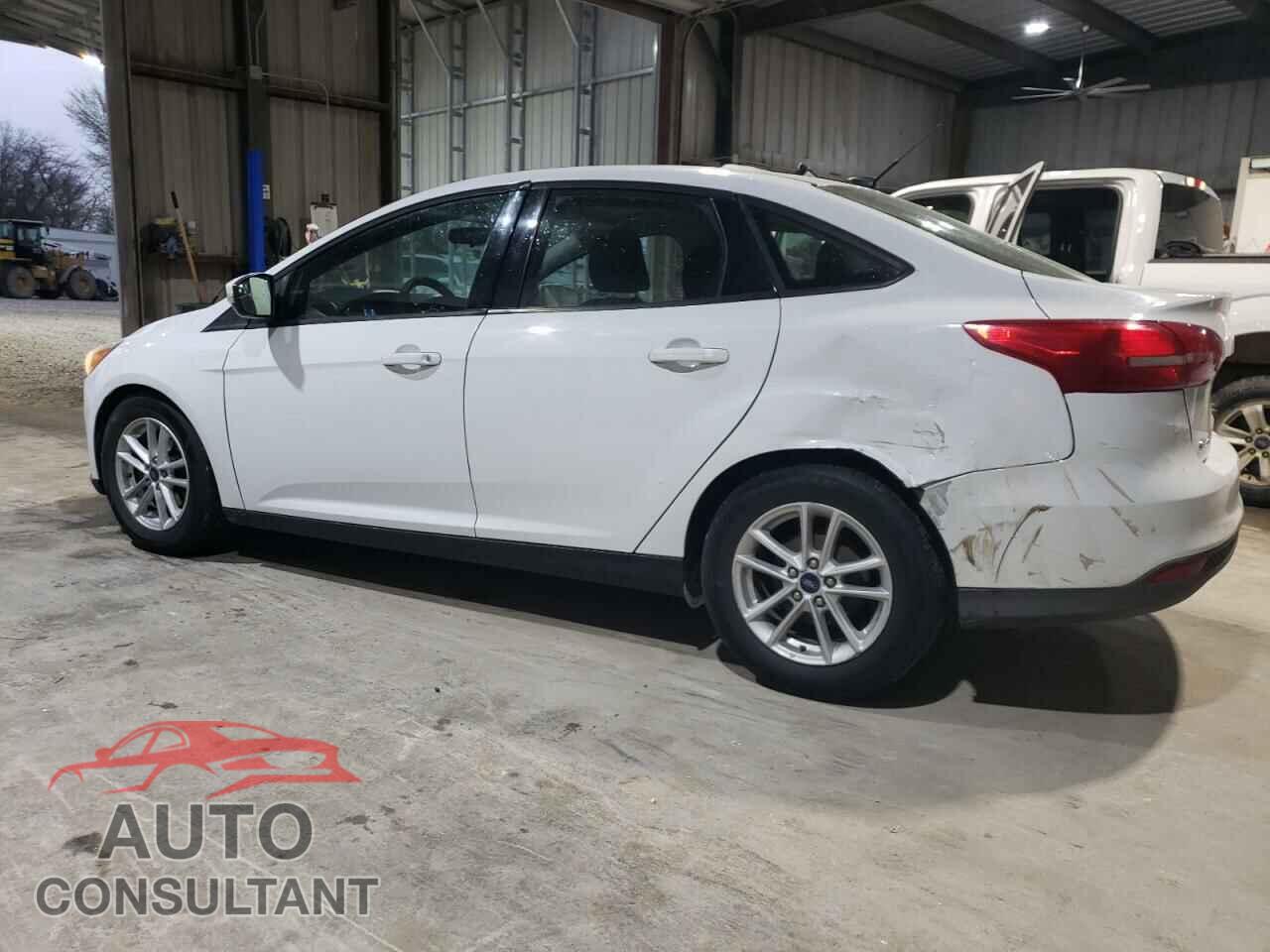 FORD FOCUS 2017 - 1FADP3F22HL267664