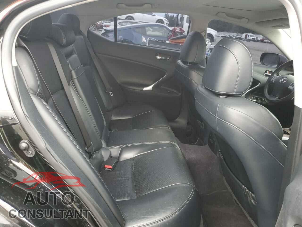 LEXUS IS 2012 - JTHCF5C23C5058602