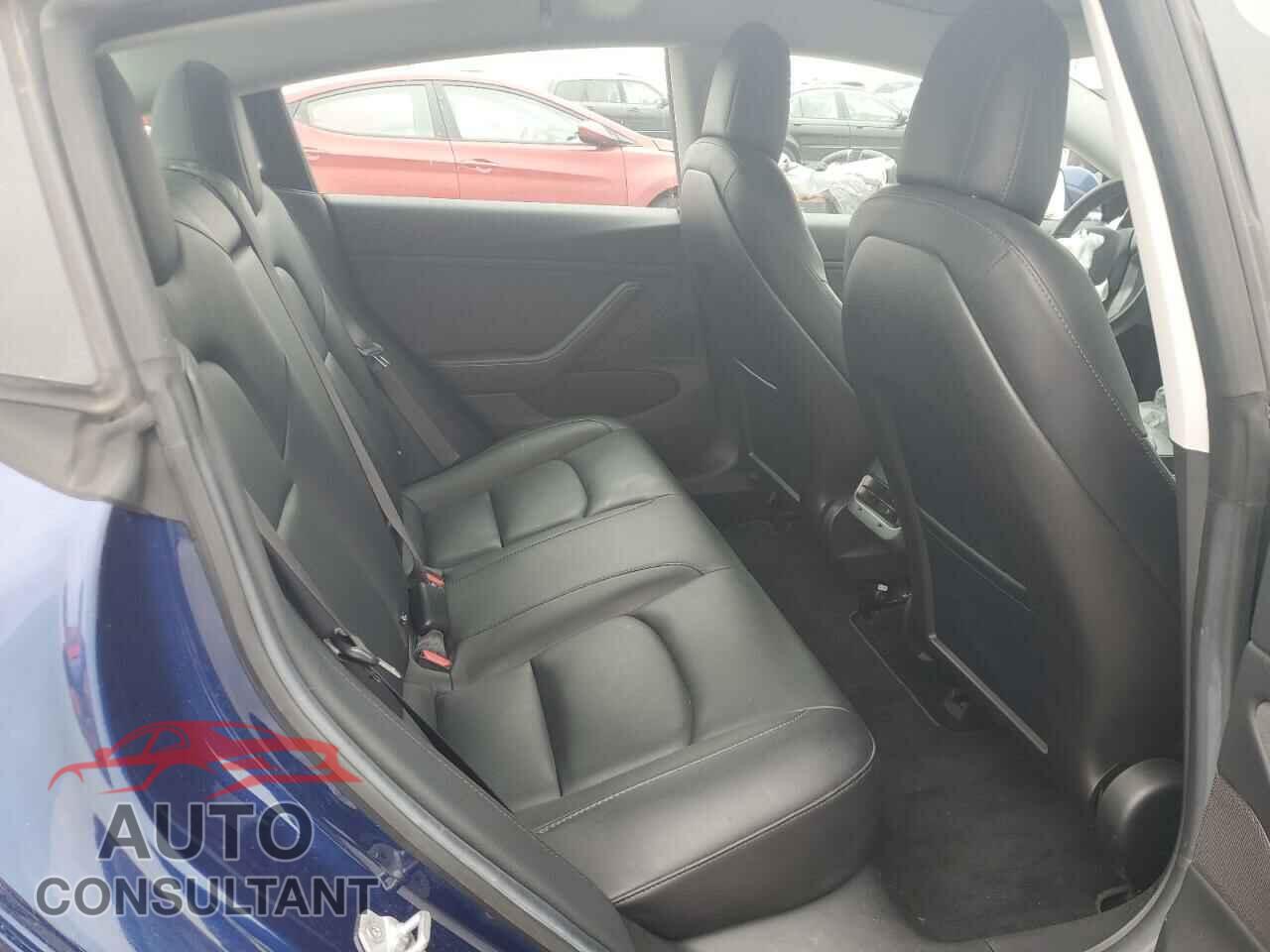 TESLA MODEL 3 2018 - 5YJ3E1EA1JF059938