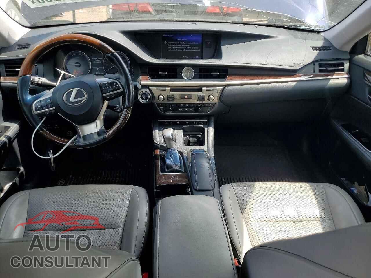 LEXUS ES300 2017 - JTHBW1GG7H2149973