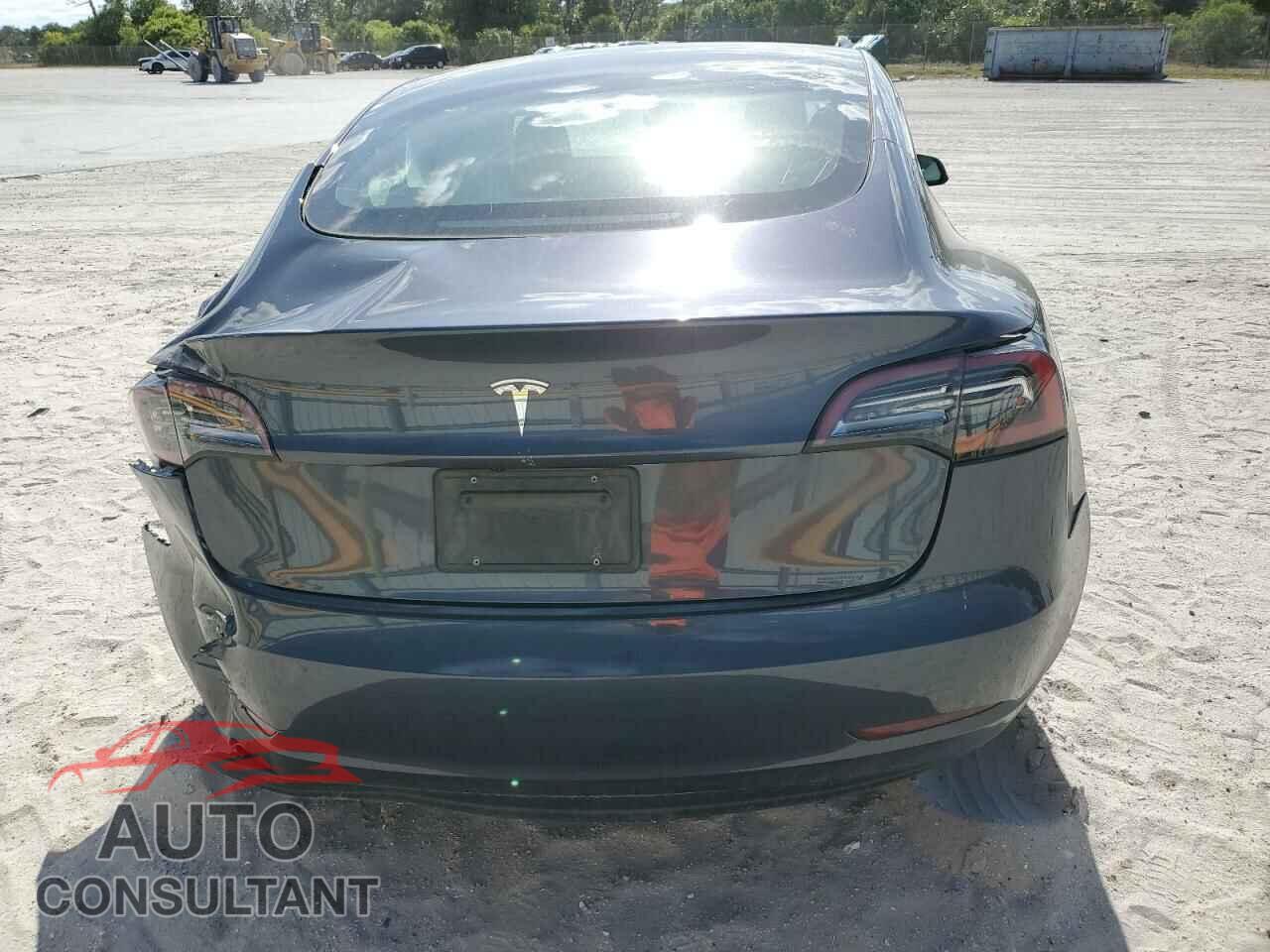 TESLA MODEL 3 2023 - 5YJ3E1EA2PF424071