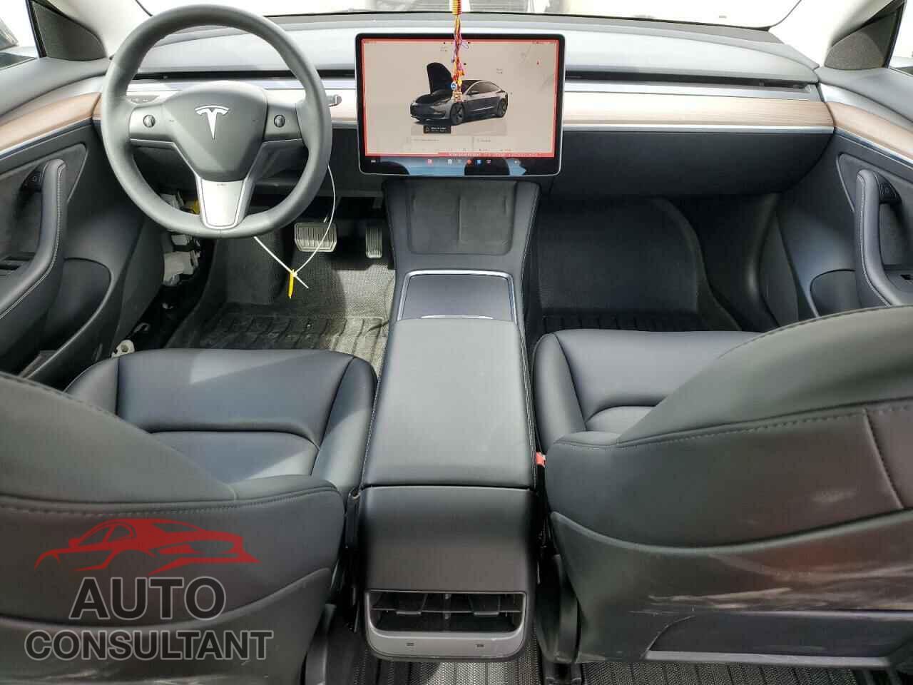 TESLA MODEL 3 2023 - 5YJ3E1EA8PF610083