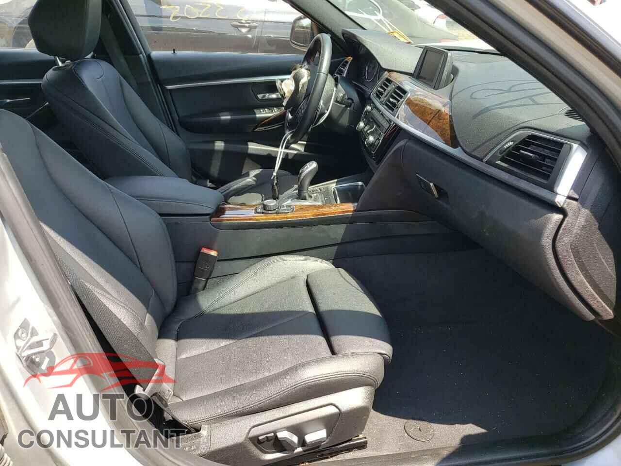 BMW 3 SERIES 2016 - WBA8E3G5XGNU01766