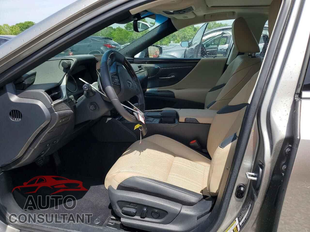 LEXUS ES300 2020 - 58AF21B18LU008509