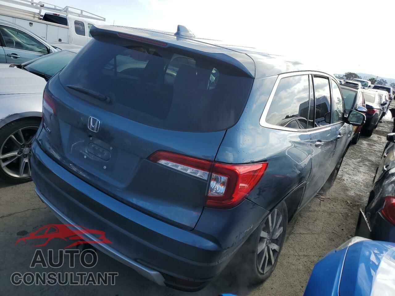 HONDA PILOT 2020 - 5FNYF5H36LB027108