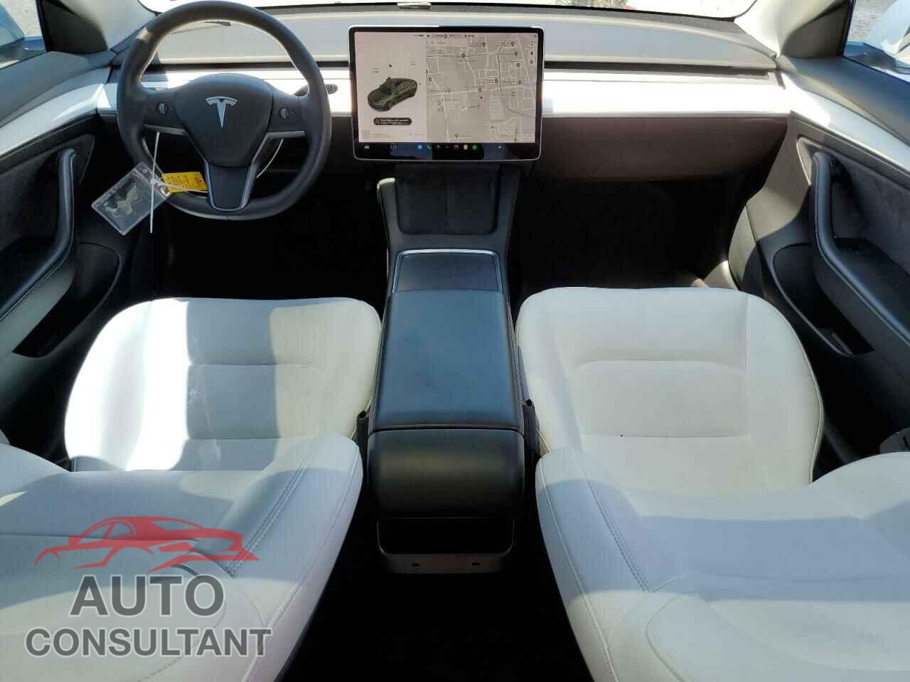 TESLA MODEL 3 2021 - 5YJ3E1EAXMF090674
