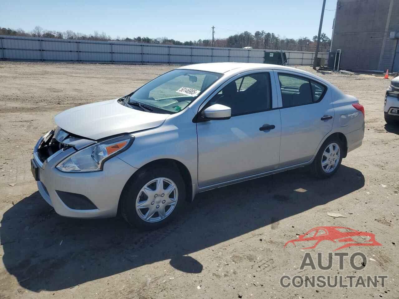 NISSAN VERSA 2018 - 3N1CN7AP8JL807361