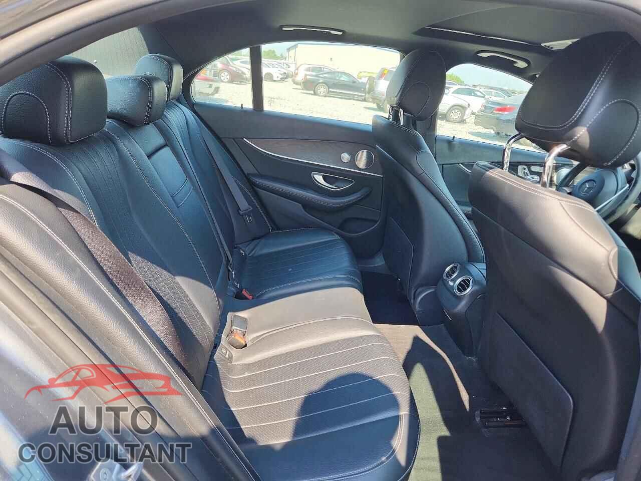 MERCEDES-BENZ E-CLASS 2017 - WDDZF4KB8HA032914