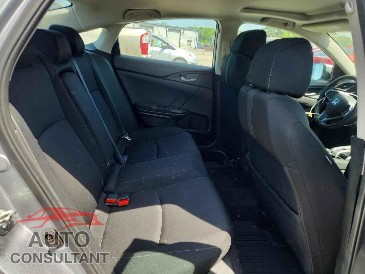 HONDA CIVIC 2017 - 19XFC2F75HE079668