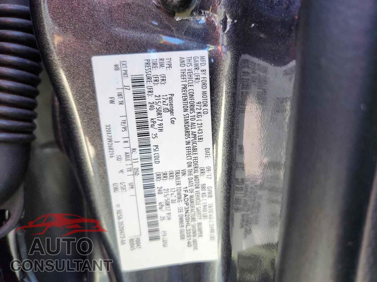 FORD FOCUS 2017 - 1FADP3N20HL335140