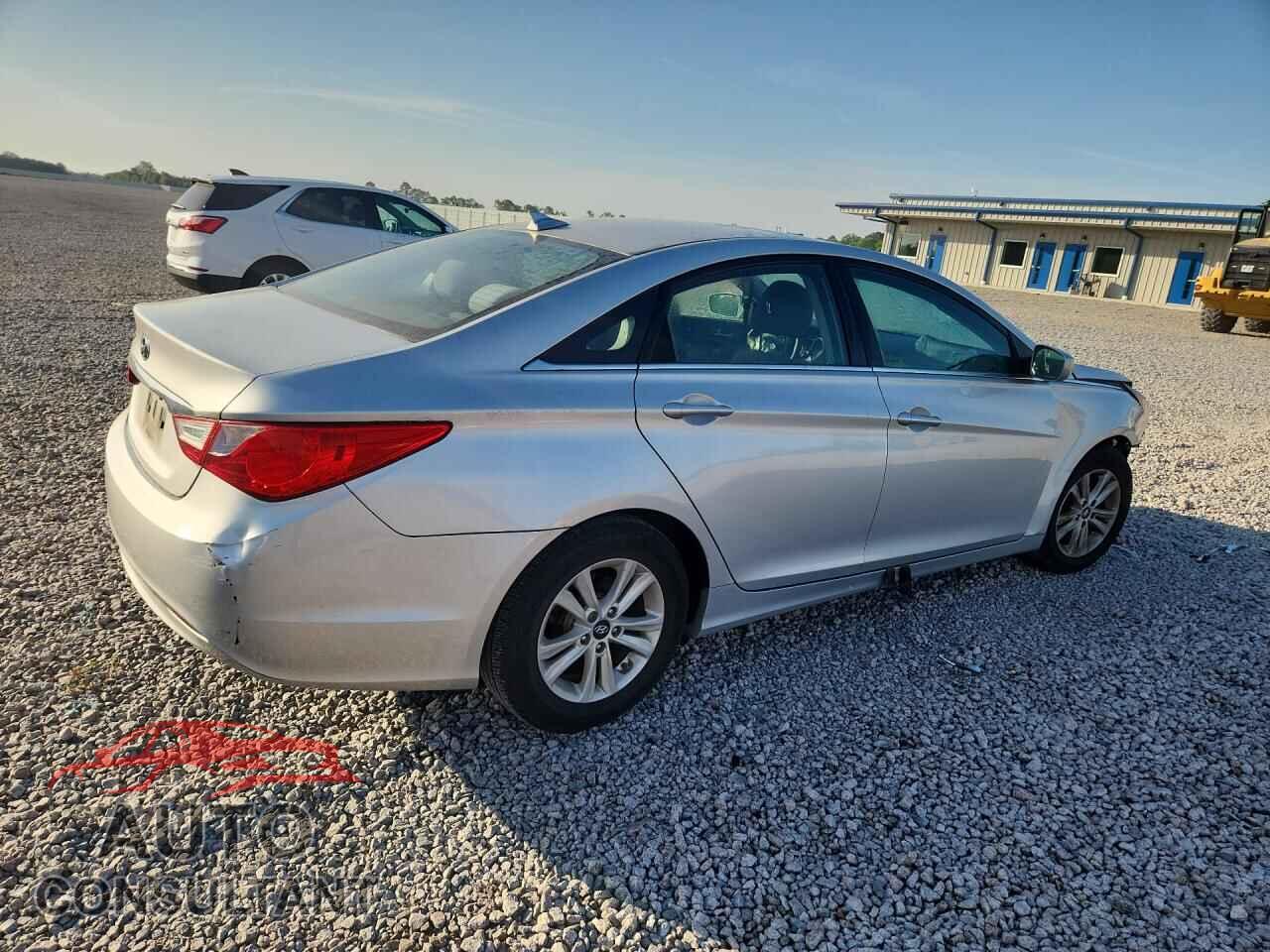 HYUNDAI SONATA 2013 - 5NPEB4ACXDH772501