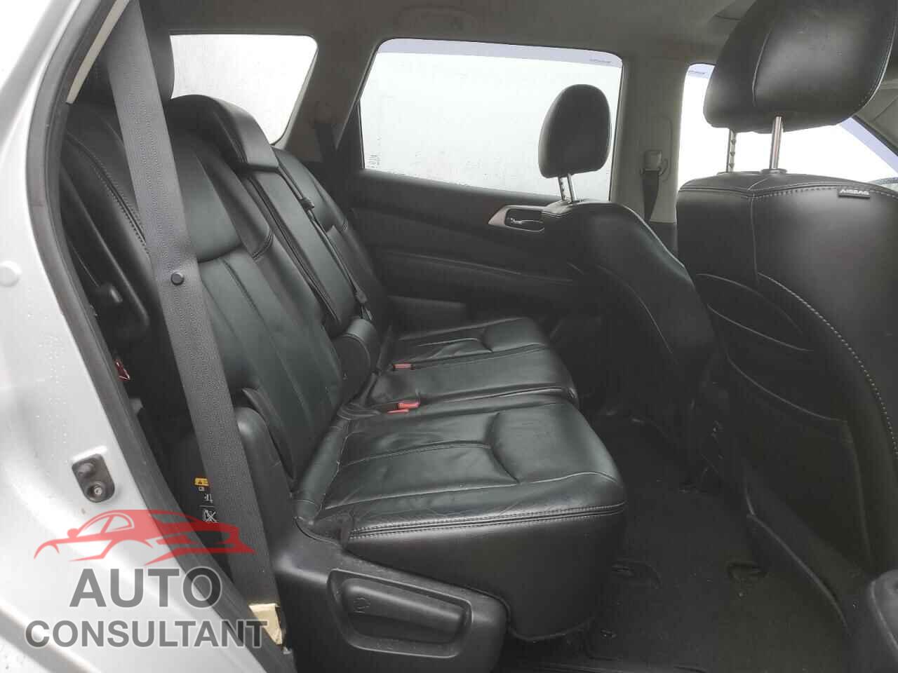 NISSAN PATHFINDER 2013 - 5N1AR2MM8DC606245