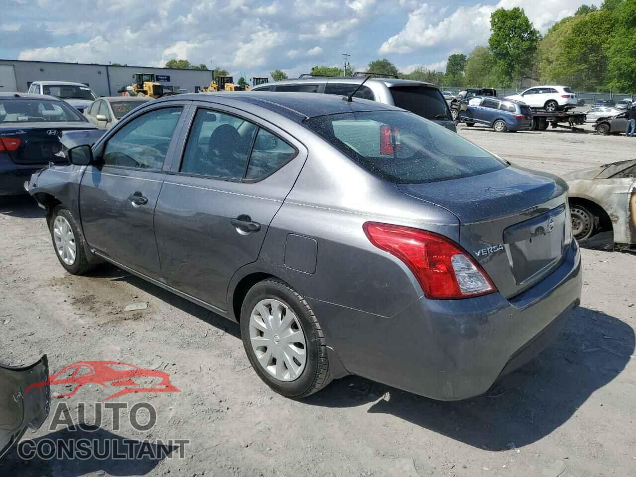 NISSAN VERSA 2017 - 3N1CN7AP3HL889400