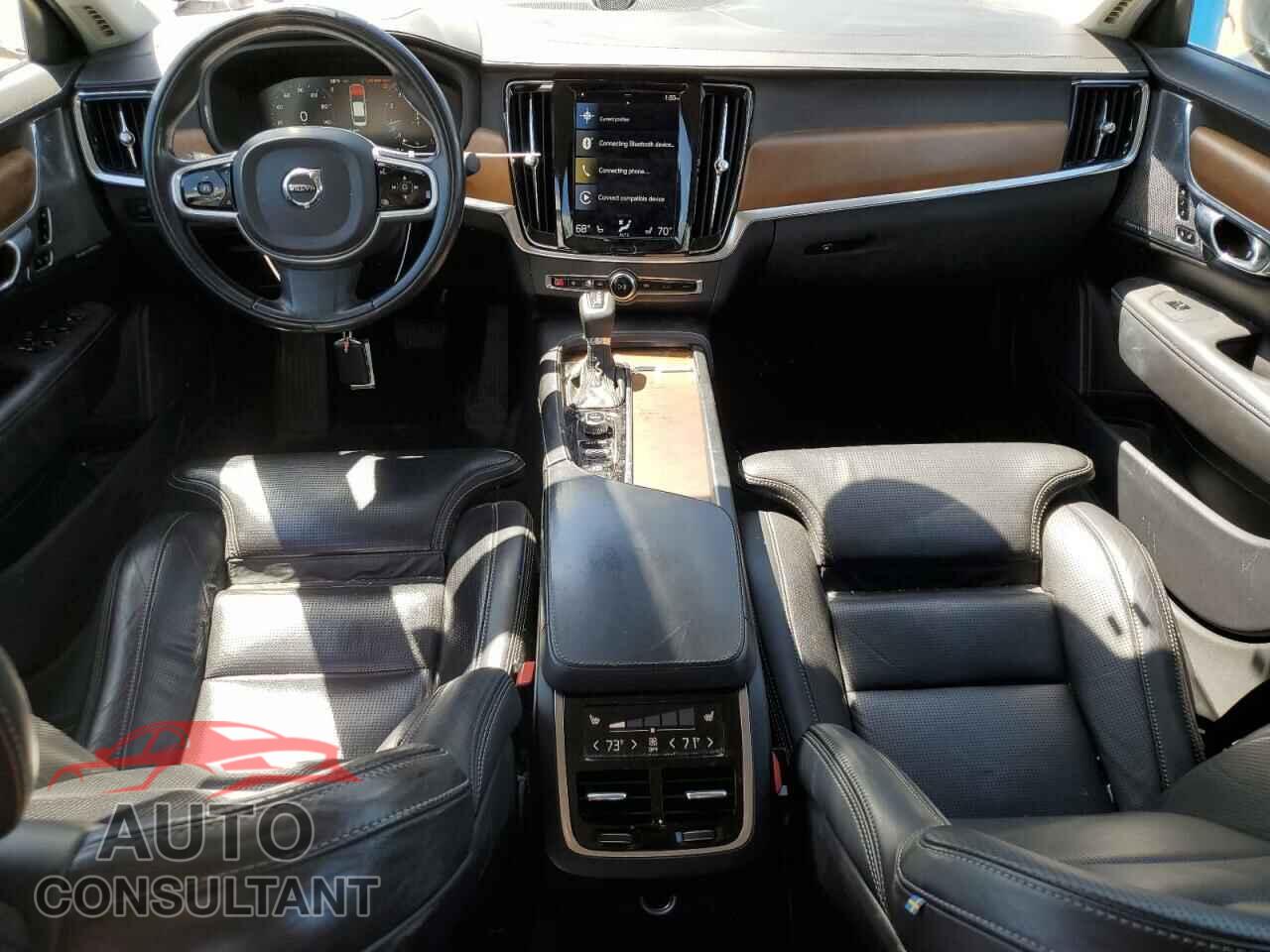 VOLVO S90 2017 - YV1A22ML2H1013766