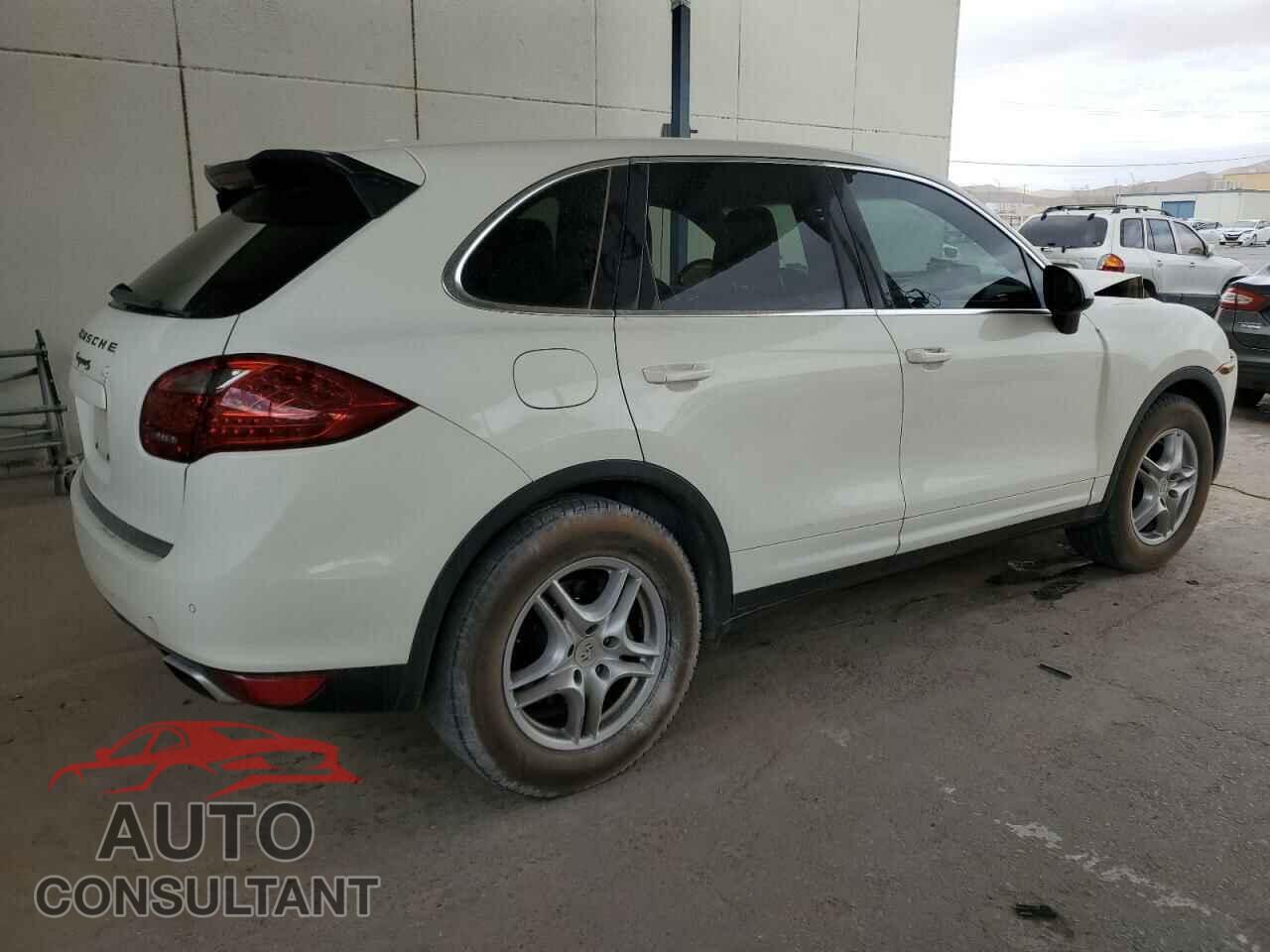 PORSCHE CAYENNE 2011 - WP1AB2A27BLA43423
