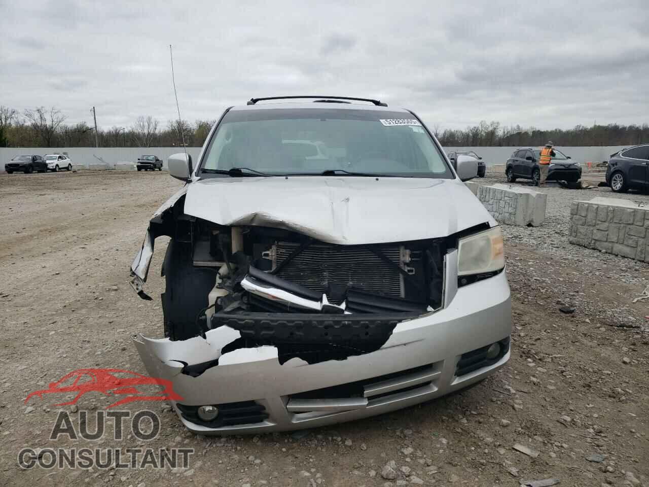 DODGE CARAVAN 2010 - 2D4RN5D11AR484392