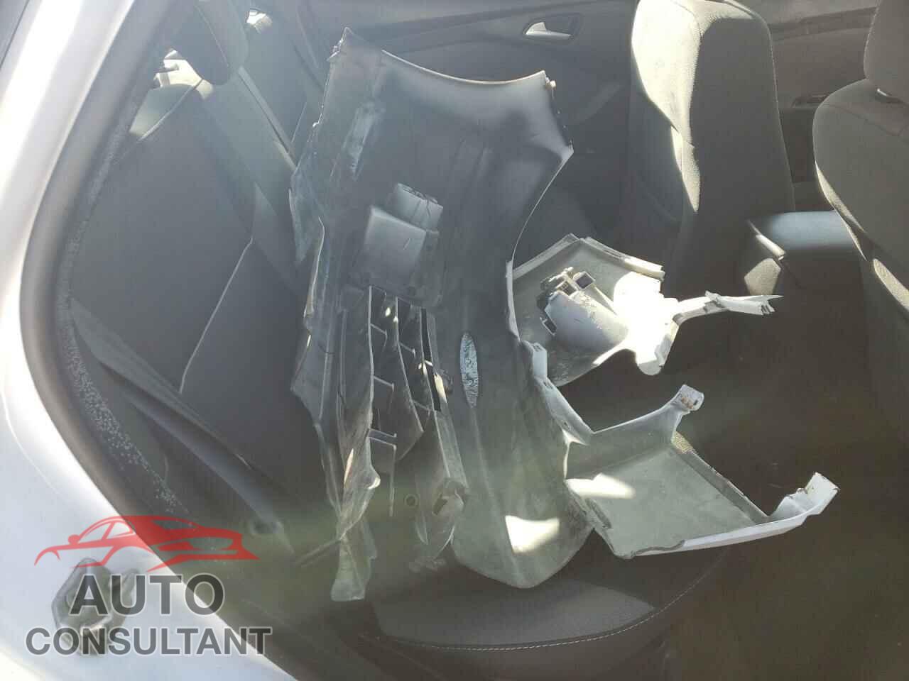 FORD FOCUS 2013 - 1FADP3F27DL310521