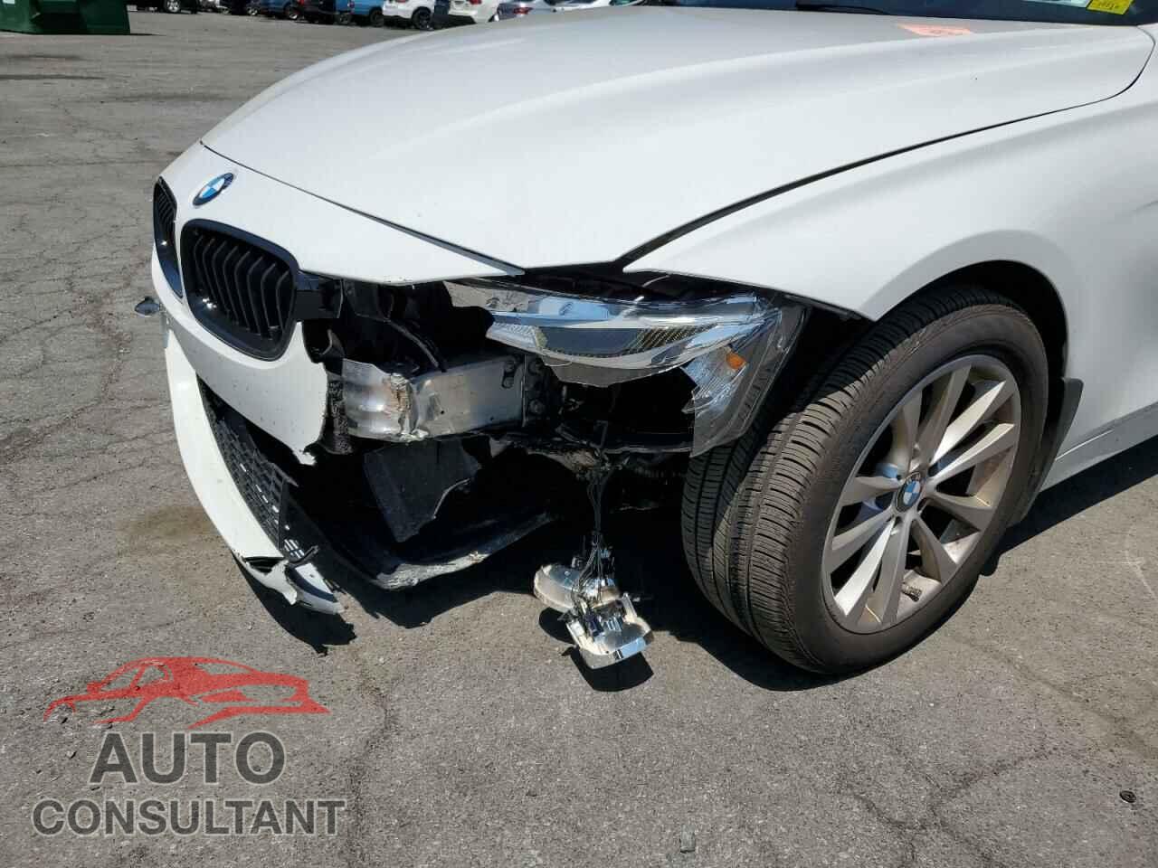 BMW 3 SERIES 2016 - WBA8E5G54GNU19417