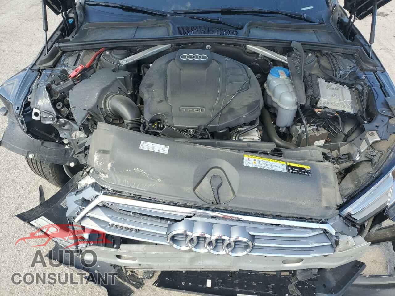 AUDI A4 2018 - WAUDNAF44JA130861