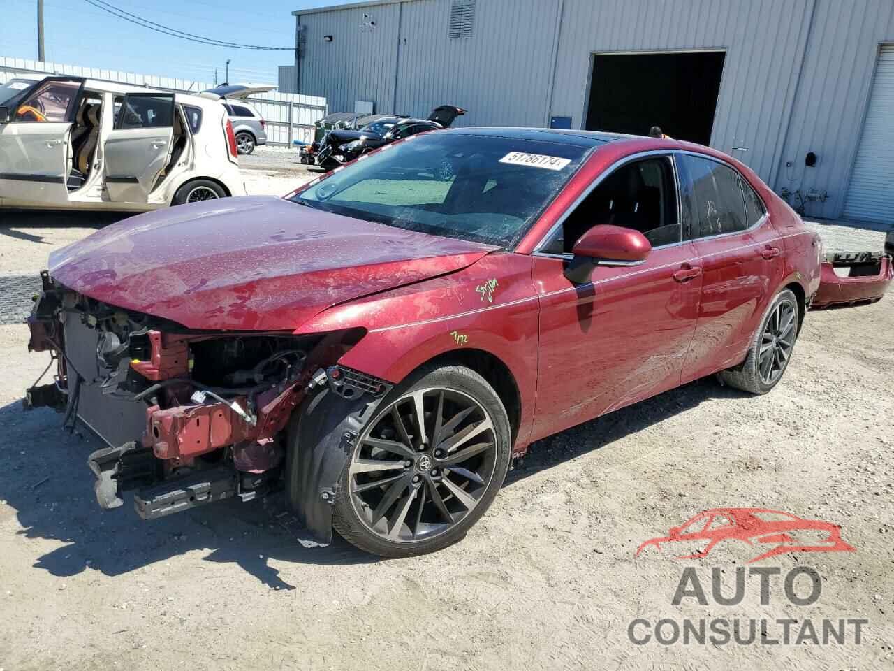 TOYOTA CAMRY 2018 - 4T1B61HK7JU535917