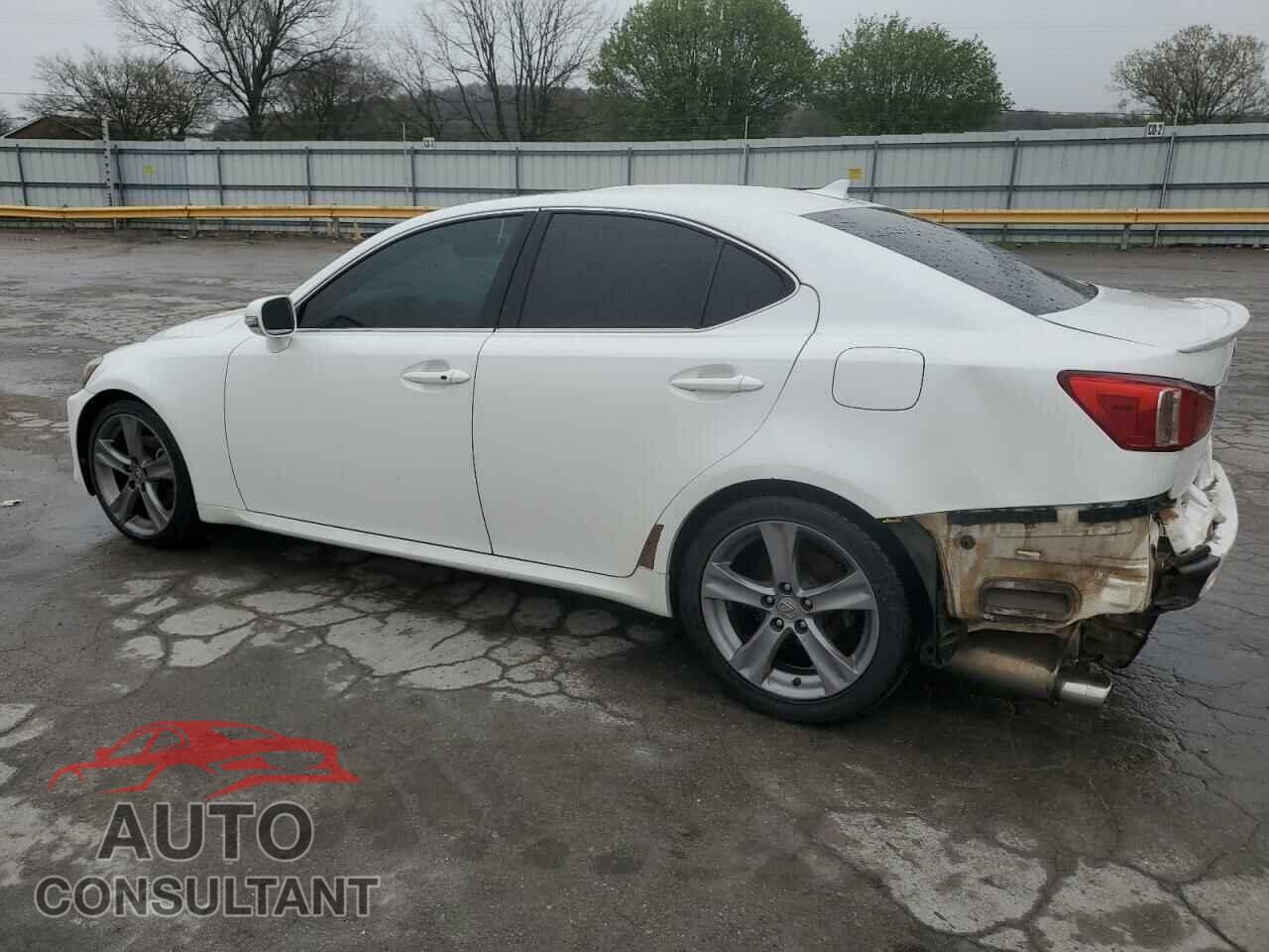LEXUS IS 2011 - JTHBF5C24B5145922