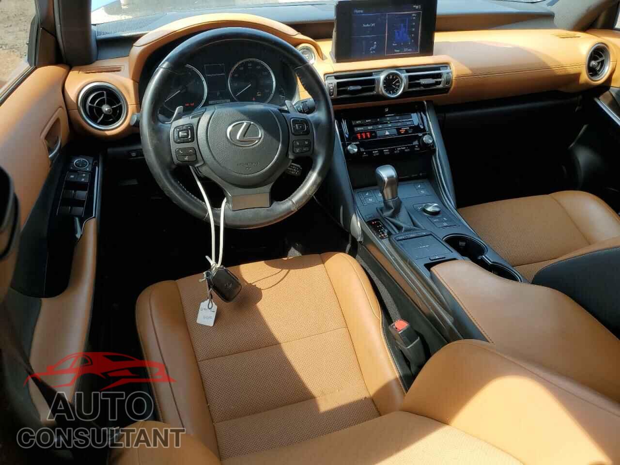 LEXUS IS 2021 - JTHCA1D22M5114777