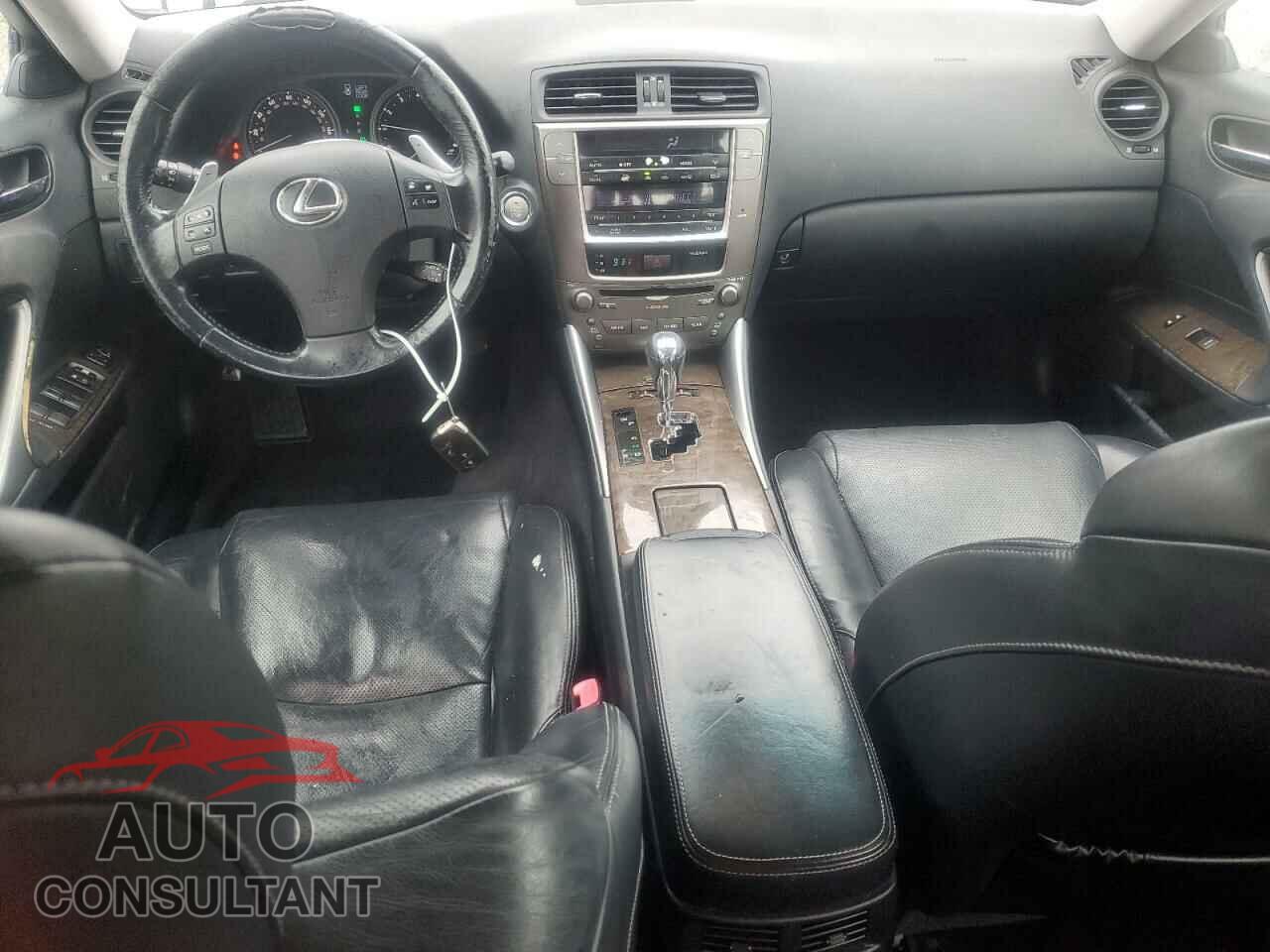 LEXUS IS 2010 - JTHCF5C2XA5036867