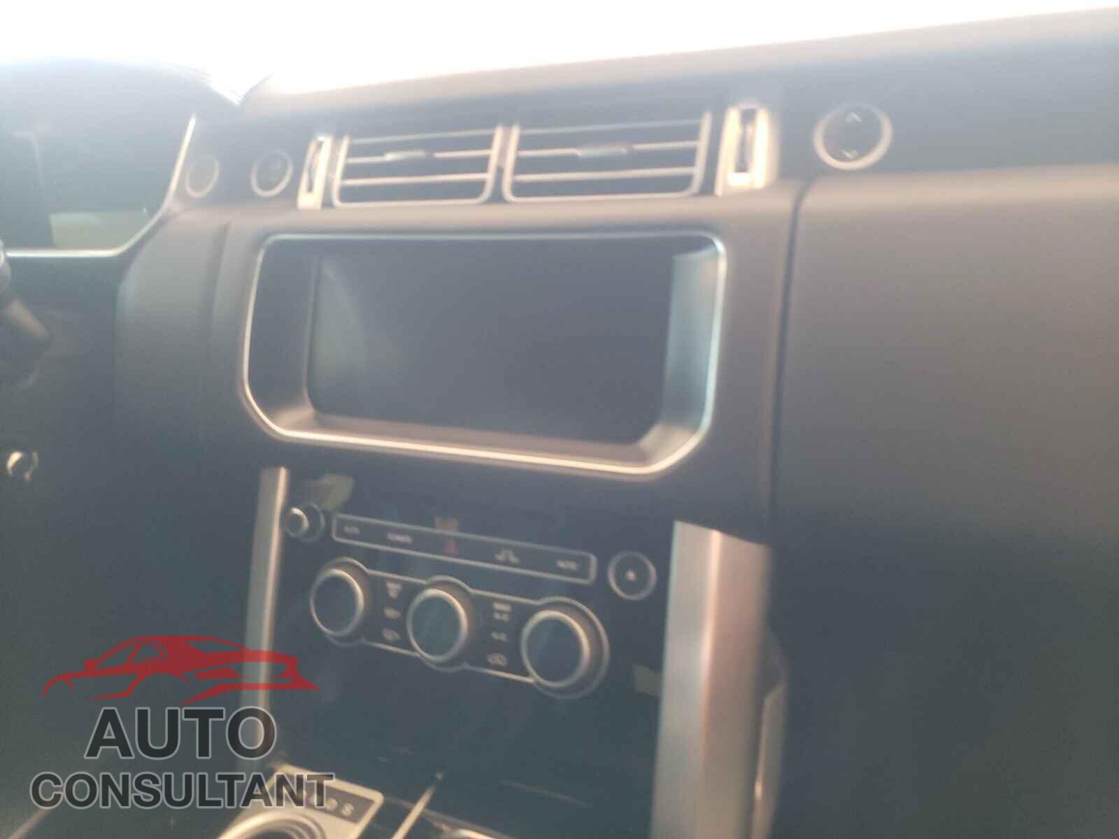 LAND ROVER RANGEROVER 2017 - SALGS2FE8HA352989