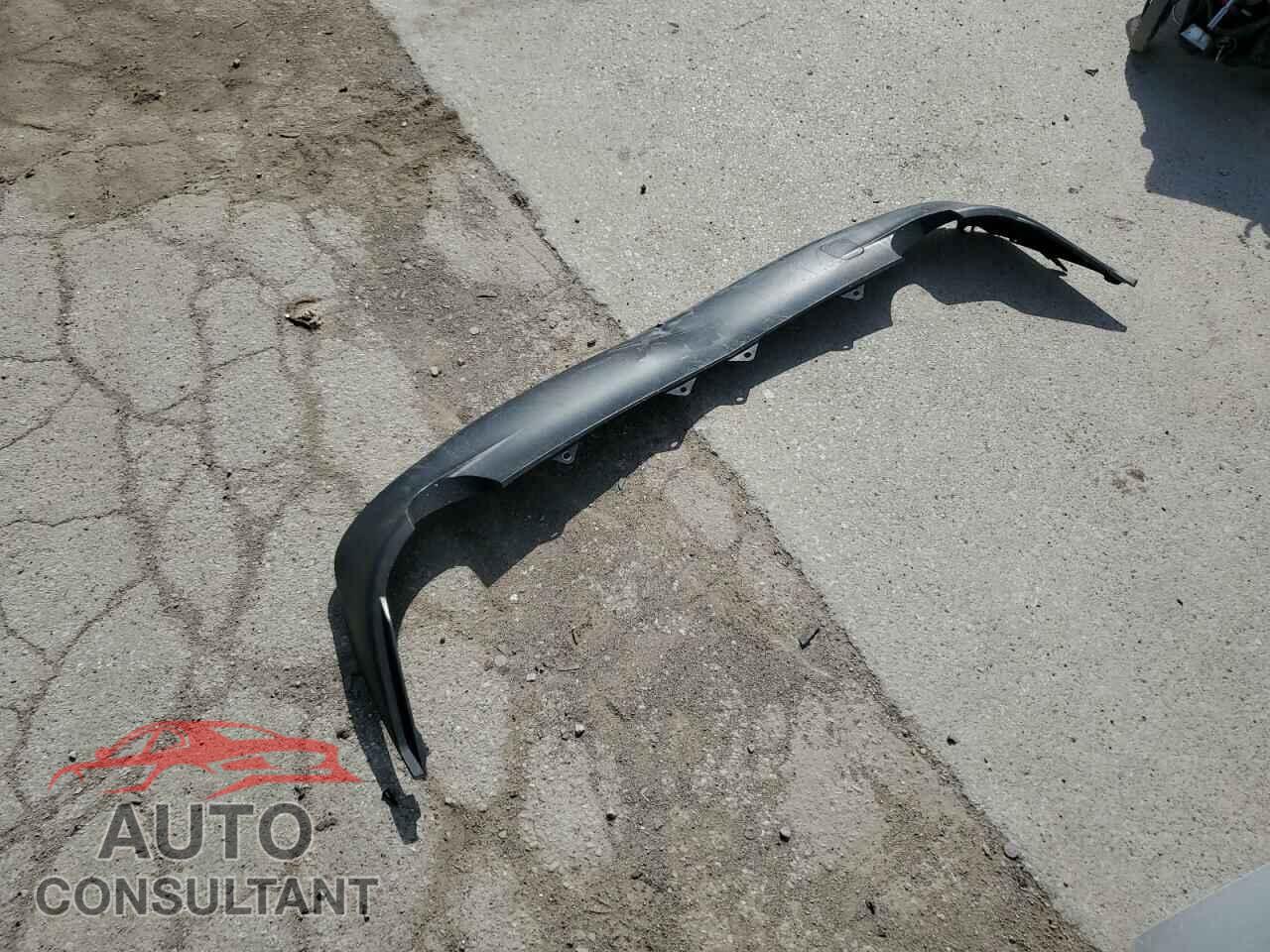 LEXUS IS 2014 - JTHCE1D25E5003811