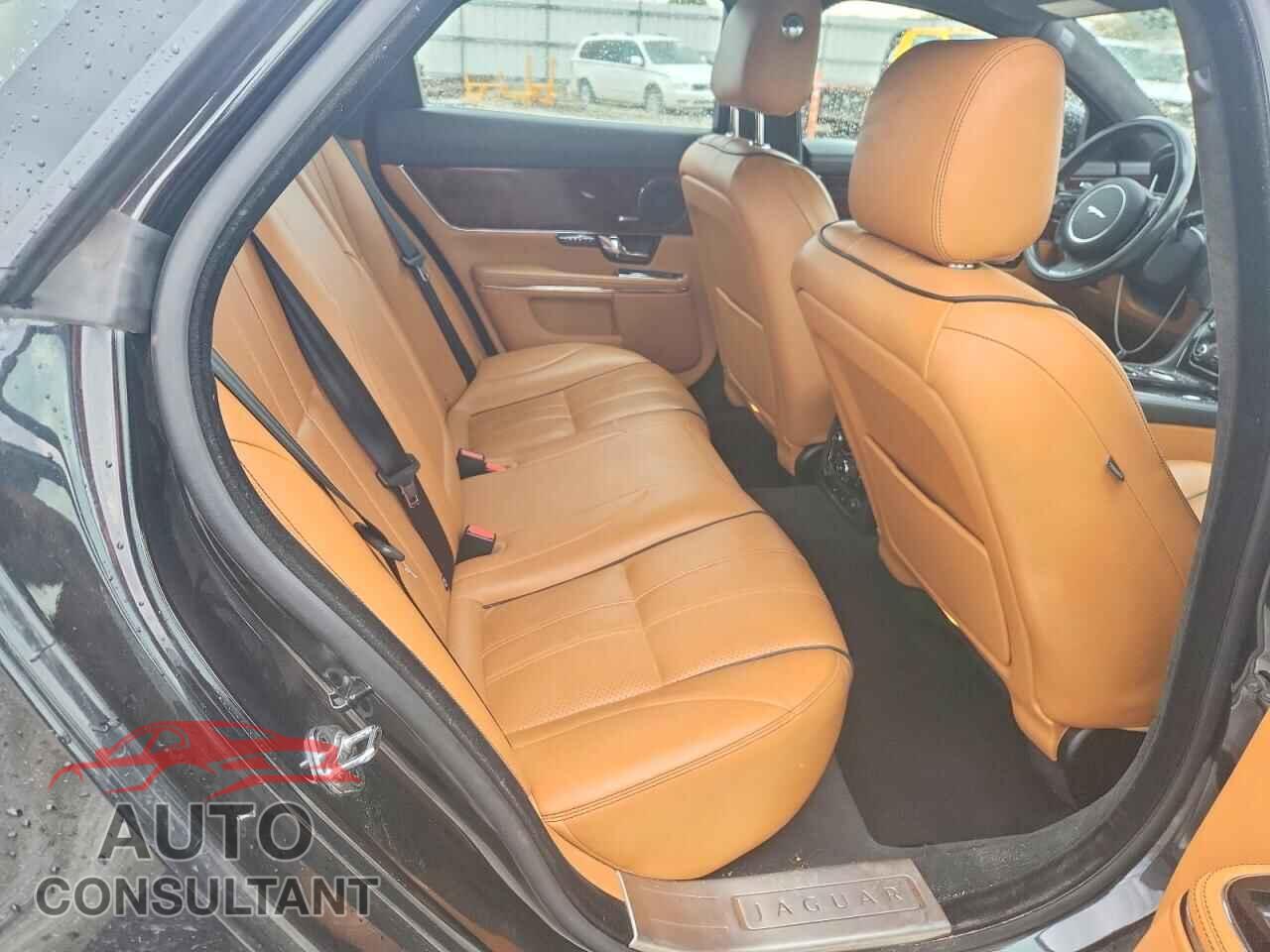 JAGUAR XJ 2013 - SAJWJ1CD4D8V45431