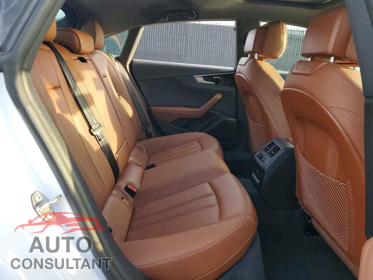 AUDI A5 2024 - WAUFACF56RA049574