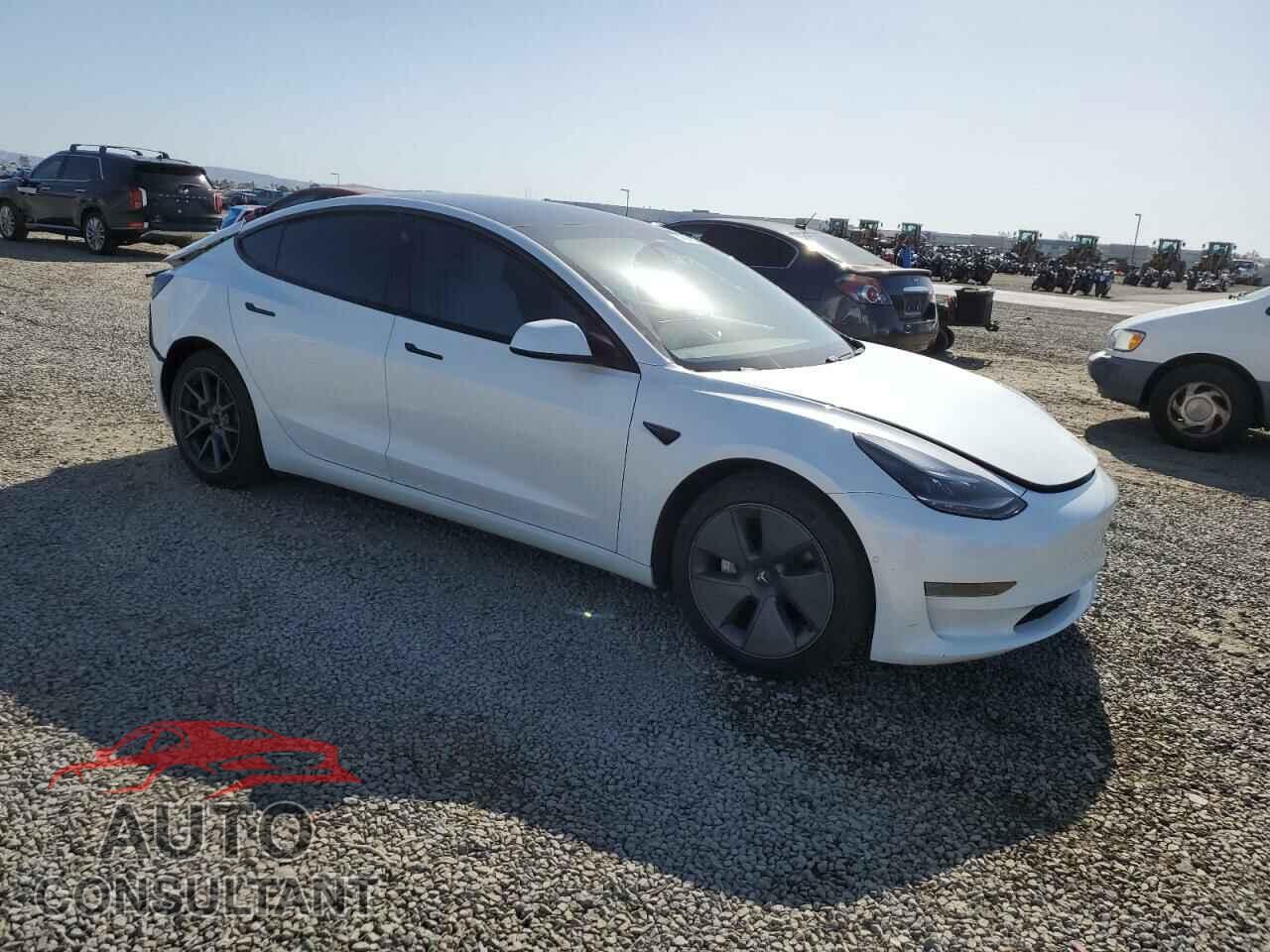 TESLA MODEL 3 2021 - 5YJ3E1EA0MF072457