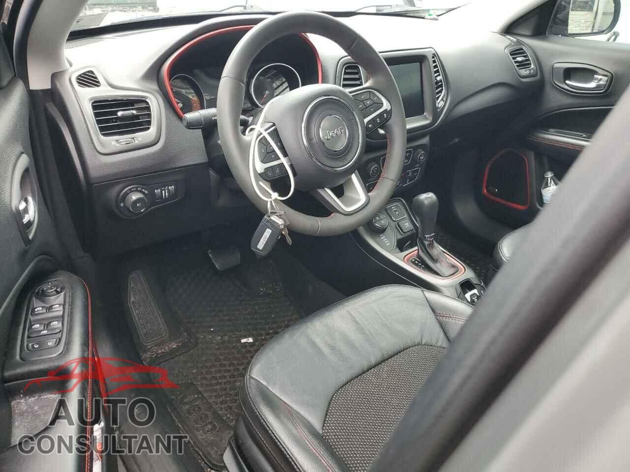 JEEP COMPASS 2021 - 3C4NJDDB2MT566157