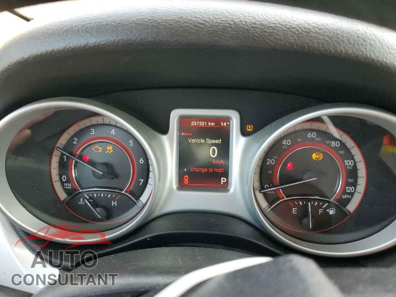DODGE JOURNEY 2017 - 3C4PDCBG6HT527960