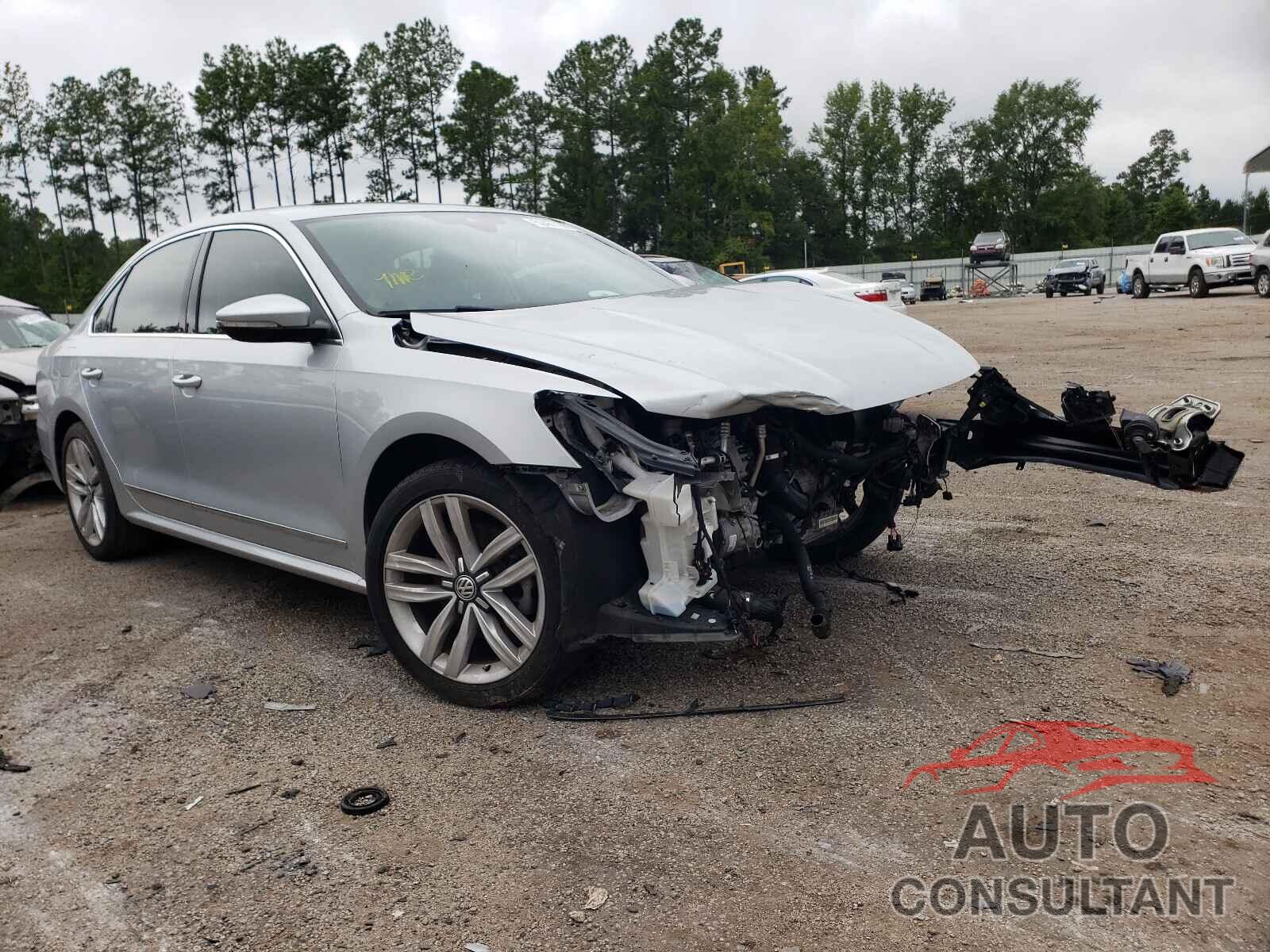VOLKSWAGEN PASSAT 2017 - 1VWCT7A38HC080368