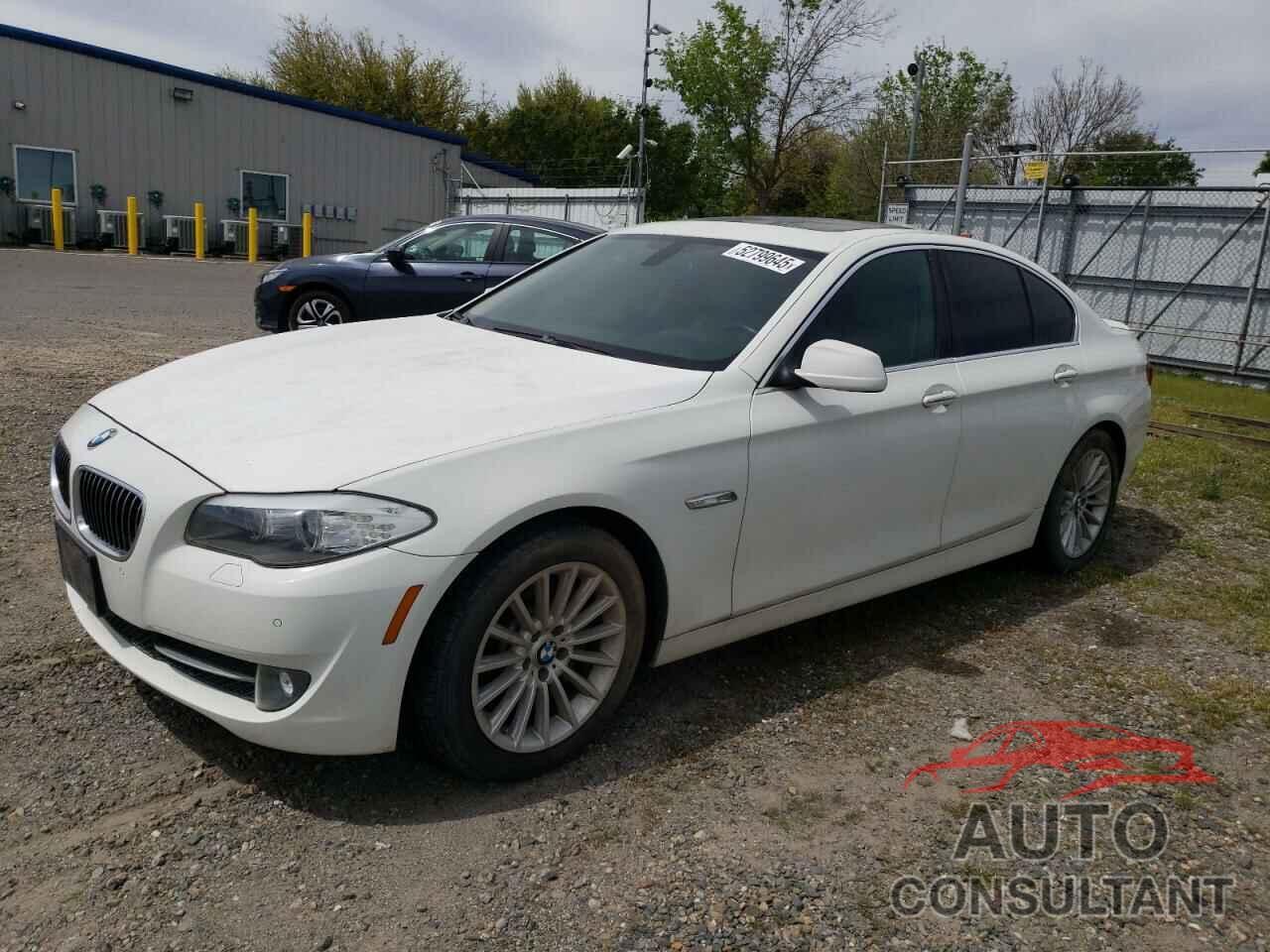 BMW 5 SERIES 2011 - WBAFR7C54BC804218