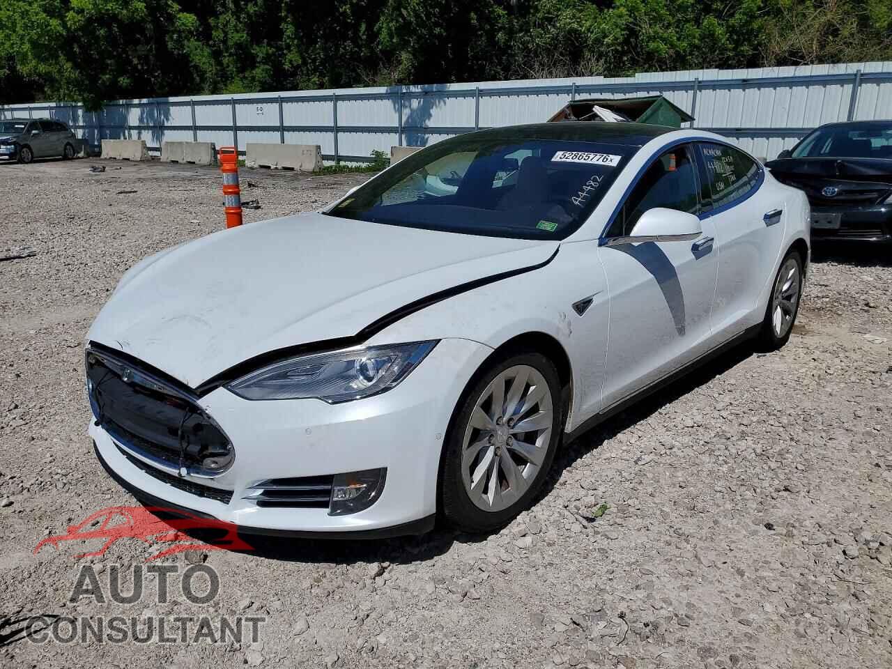 TESLA MODEL S 2015 - 5YJSA1H26FF091982