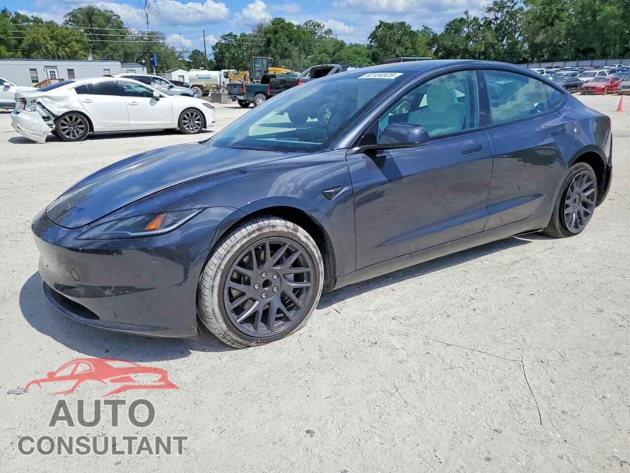 TESLA MODEL 3 2024 - 5YJ3E1EA7RF847070