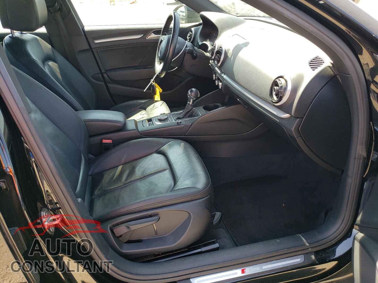 AUDI A3 2016 - WAUA7GFF2G1045480