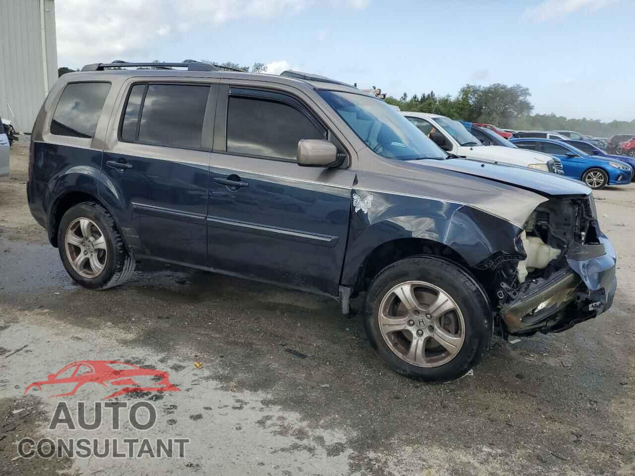 HONDA PILOT 2011 - 5FNYF3H52BB030754